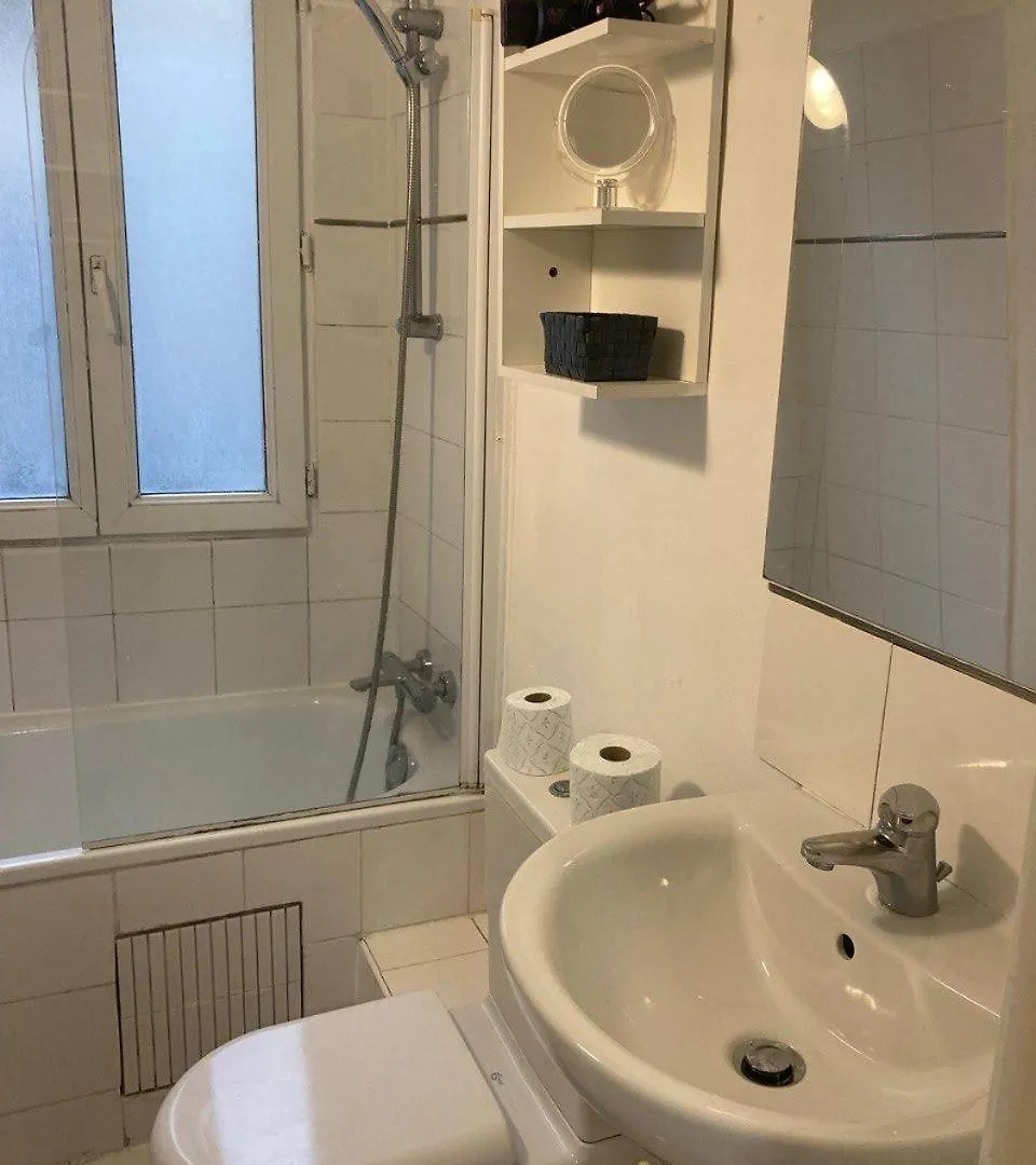 Apartment Ferienwohnung Ib Saint Martin Paris